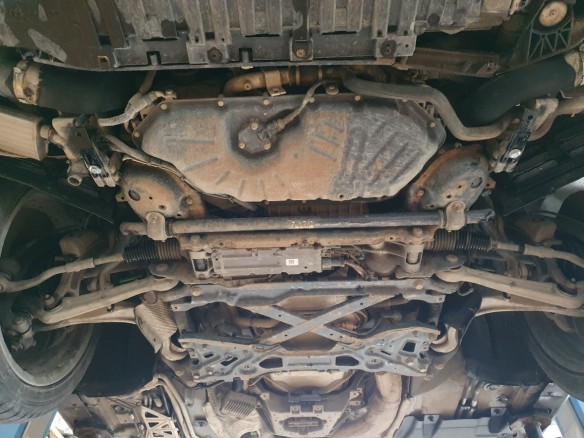 Ocelový kryt převodovky Audi A8 (2010-2017)Audi A8