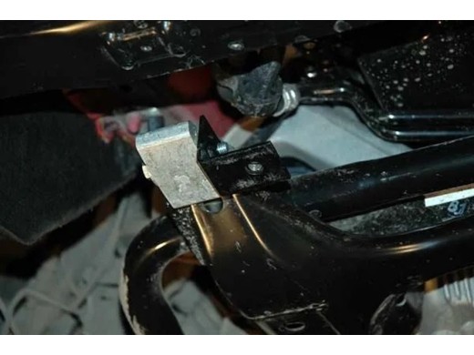 Ocelový kryt motoru Audi Q7 (2006-2015)Audi Q7