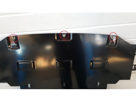 Ocelový kryt motoru BMW Seria 1 E81,E87 (2004-2011)BMW Seria 1