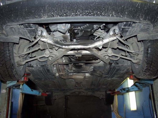 Ocelový kryt motoru BMW Seria5 E39 (1995-2003)BMW Seria 5