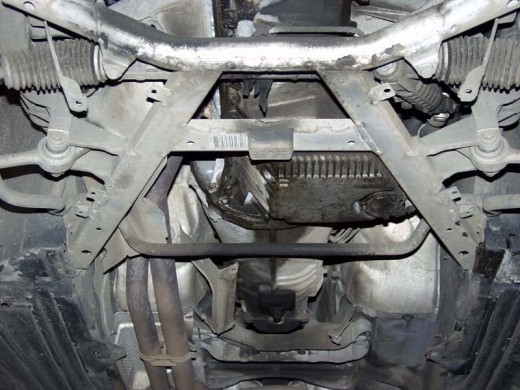 Ocelový kryt motoru BMW Seria5 E39 (1995-2003)BMW Seria 5