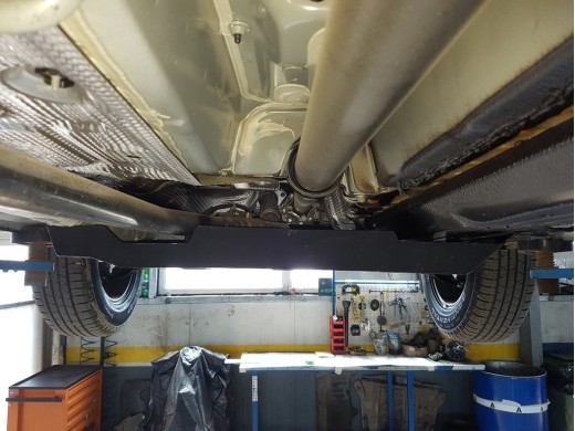 Ocelový kryt DPF Dacia Duster (2021-2024)Dacia Duster