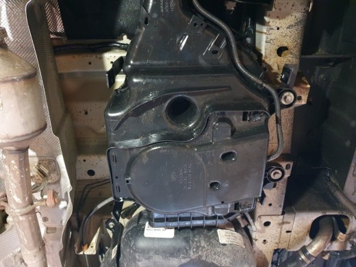 Ocelový kryt AdBlue Ford Transit (2020-2025)Ford Transit