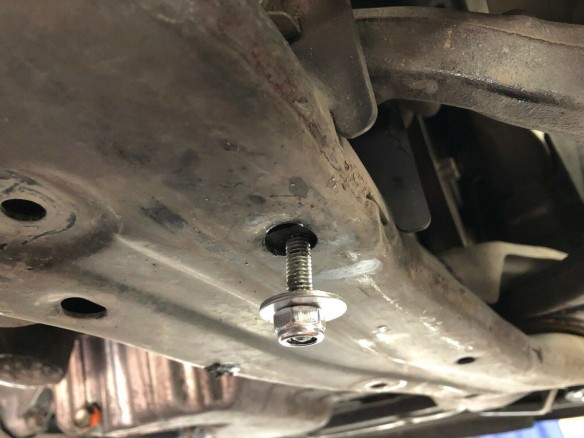 Ocelový kryt motoru Honda Accord (2008-2012)Honda Accord