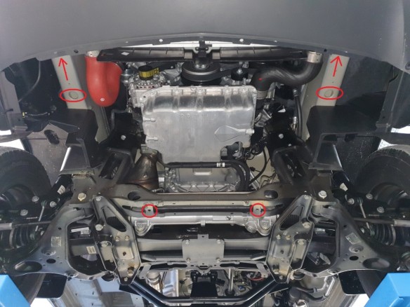 Ocelový kryt motoru Mercedes Sprinter 907 4x4 (2018-2023)Mercedes Sprinter