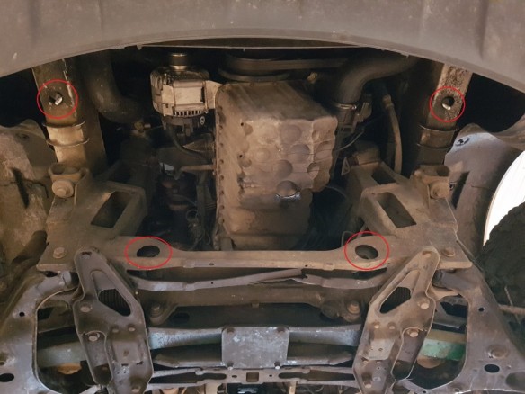 Ocelový kryt motoru Mercedes Sprinter 906 4x4 (2006-2018)Mercedes Sprinter