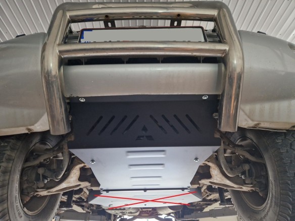 Ocelový kryt motoru Mitsubishi Pajero 3 (V60, V70) Vers 2.0 (1999-2007)Mitsubishi Shogun