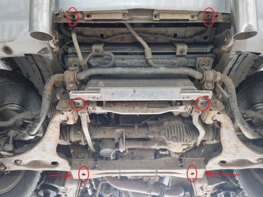 Ocelový kryt motoru Mitsubishi Pajero 3 (V60, V70) Vers 2.0 (1999-2007)Mitsubishi Shogun