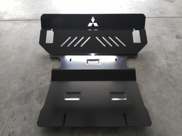 Ocelový kryt motoru Mitsubishi Pajero 3 (V60, V70) (1999-2007)Mitsubishi Shogun