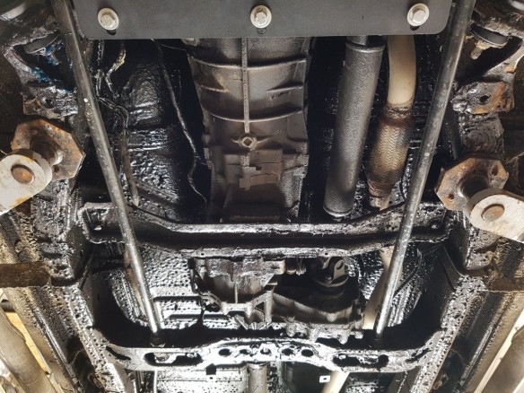 Ocelový kryt převodovky Nissan Terrano II (1992-2007)Nissan Terrano 