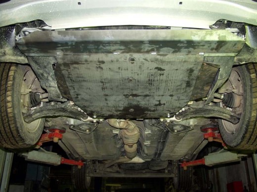 Ocelový kryt motoru Nissan Almera Tino (2000-2006)Nissan Almera