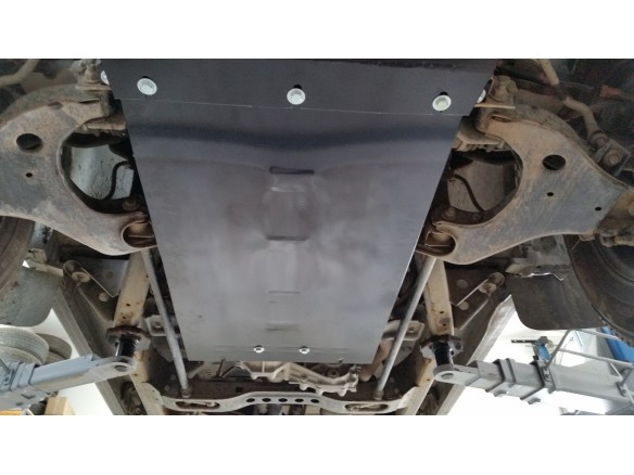 Ocelový kryt převodovky Nissan Navara D22 (1997-2004)Nissan Navara