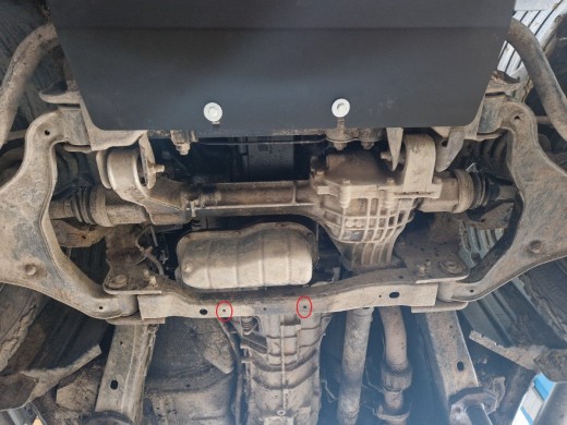 Ocelový kryt motoru Nissan Navara (2005-2015)Nissan Navara