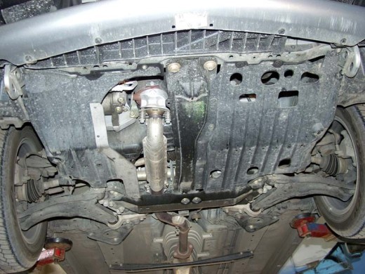 Ocelový kryt motoru Nissan Primera P12 (2001-2007)Nissan Primera