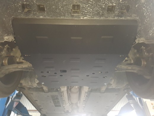 Ocelový kryt motoru Peugeot 3008 (2017-2024)Peugeot 3008