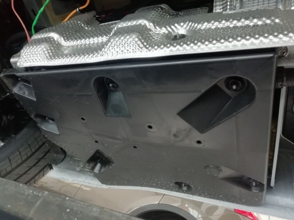 Ocelový kryt AdBlue Renault Master 3 - Model 1 (2016-2021)Renault Master