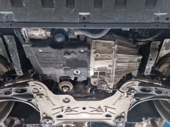 Ocelový kryt motoru Renault Trafic (2022-2025)Renault Trafic