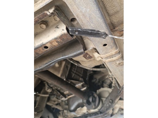 Ocelový kryt převodovky Suzuki Vitara 2.0 (1988-1999)Suzuki Vitara