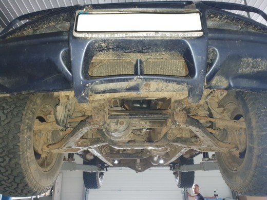 Ocelový kryt motoru Suzuki Vitara (1988-1999)Suzuki Vitara