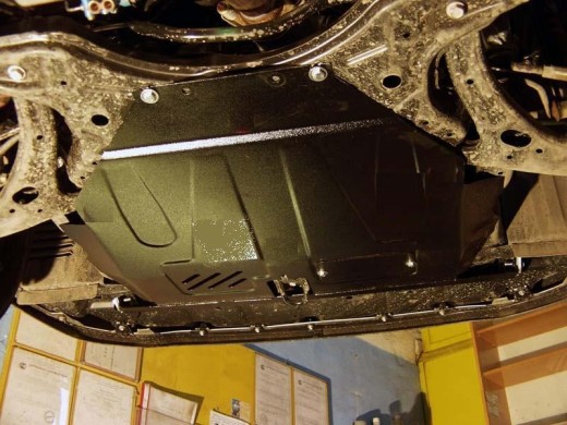 Ocelový kryt motoru Toyota Corolla -E120/E130 (2002-2007)Toyota Corolla