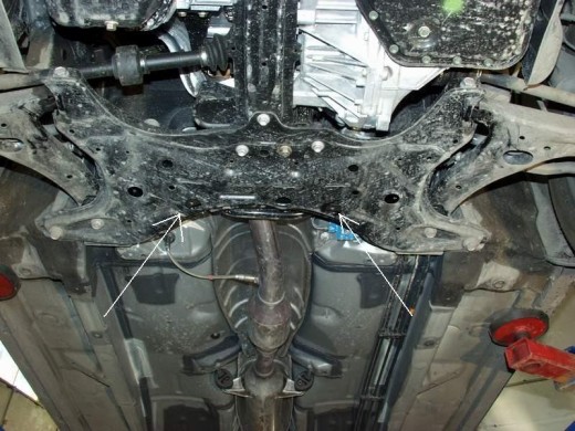 Ocelový kryt motoru Toyota Corolla Verso (2002-2008)Toyota Corolla Verso