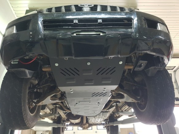 Ocelový kryt motoru Toyota Land Cruiser 150 (2009-2023)Toyota Land Cruiser