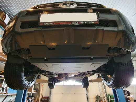 Ocelový kryt motoru Toyota RAV 4 diesel (2006-2013)Toyota RAV 4