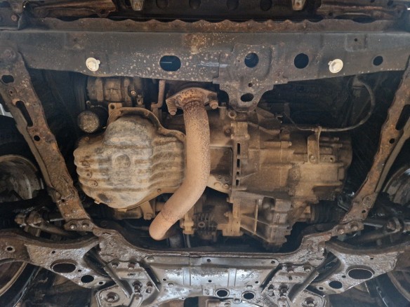 Ocelový kryt motoru Toyota RAV 4 benzin (2006-2013)Toyota RAV 4