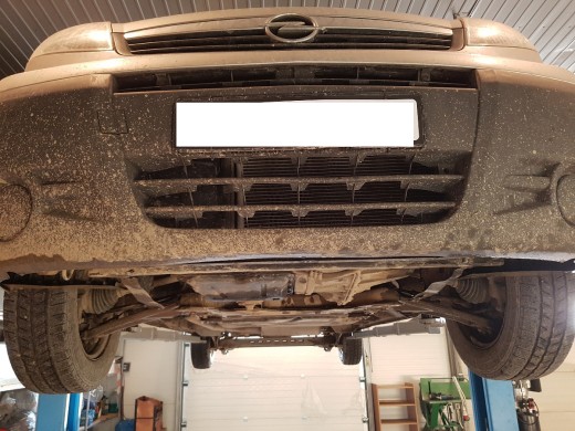 Ocelový kryt motoru Opel Vivaro (2001-2011)Opel Vivaro