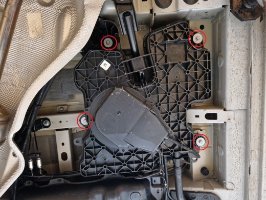 Ocelový kryt AdBlue Opel Zafira Life (2020-2025)Opel Zafira