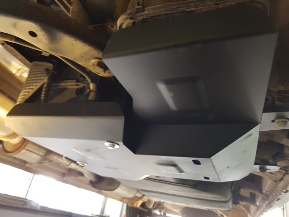 Ocelový kryt nádrže AdBlue Volkswagen Crafter (2017-2020)Volkswagen Crafter