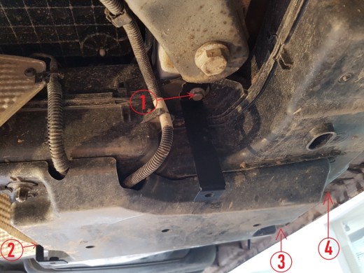 Ocelový kryt nádrže AdBlue Volkswagen Crafter (2017-2020)Volkswagen Crafter