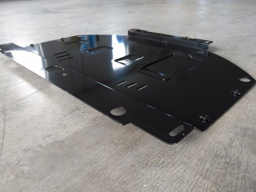 Ocelový kryt motoru VW Passat B5 (1997-2000)Volkswagen Passat