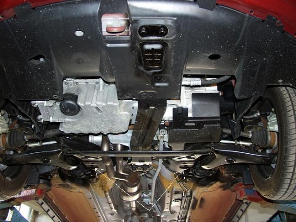 Ocelový kryt motoru Volvo V40 (1995-2004)Volvo V40