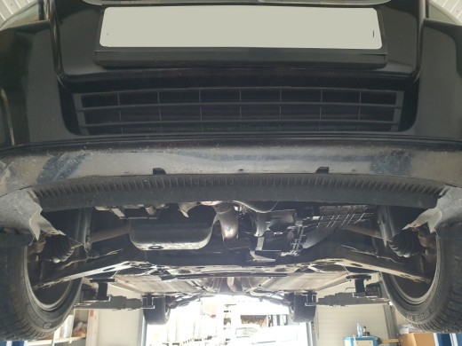 Ocelový kryt motoru Volvo C30 (2006-2013)Volvo C30