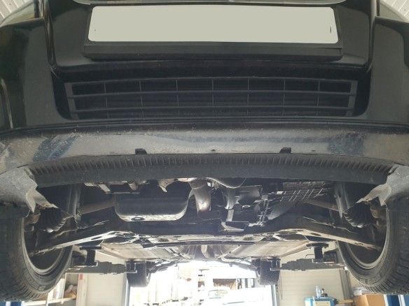 Ocelový kryt motoru Volvo C30 (2006-2013)Volvo C30