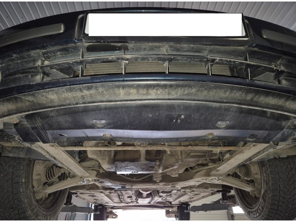 Ocelový kryt motoru Renault Vels Satis (2001-2009)Renault Vels Satis