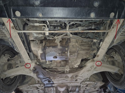 Ocelový kryt motoru Renault Vels Satis (2001-2009)Renault Vels Satis