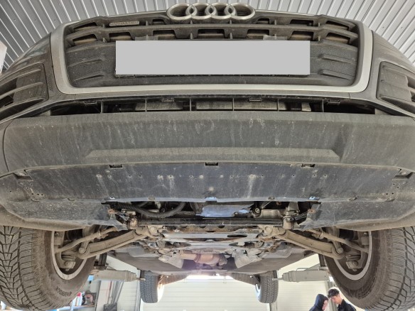 Ocelový kryt převodovky Audi Q5 (2017-2025)Audi Q5