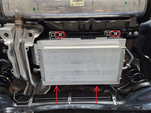 Ocelový kryt akumulátoru Dacii Duster Hybryda (2024-2025)Dacia Duster