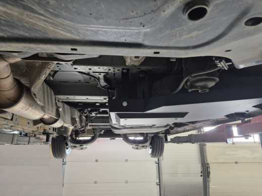 Ocelový kryt nádrže AdBlue Ford Transit Custom (2023-2025)Ford Transit Custom