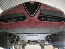 Ocelový kryt motoru Alfa Romeo Stelvio (2016-2026)