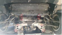 Ocelový kryt motoru BMW Seria 1 E81,E87 (2004-2011)