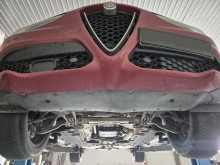 Ocelový kryt motoru Alfa Romeo Stelvio (2016-2026)