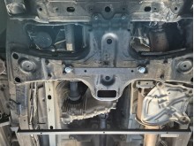 Ocelový kryt převodovky a reduktoru Volkswagen Amarok - V6 automat (2016-2022)