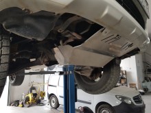 Hliníkový kryt chladiče Toyota Hilux Revo (2016-2026)