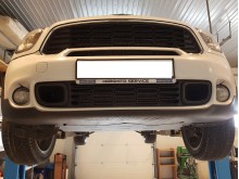 Ocelový kryt motoru Mini Countryman (2010-2016)